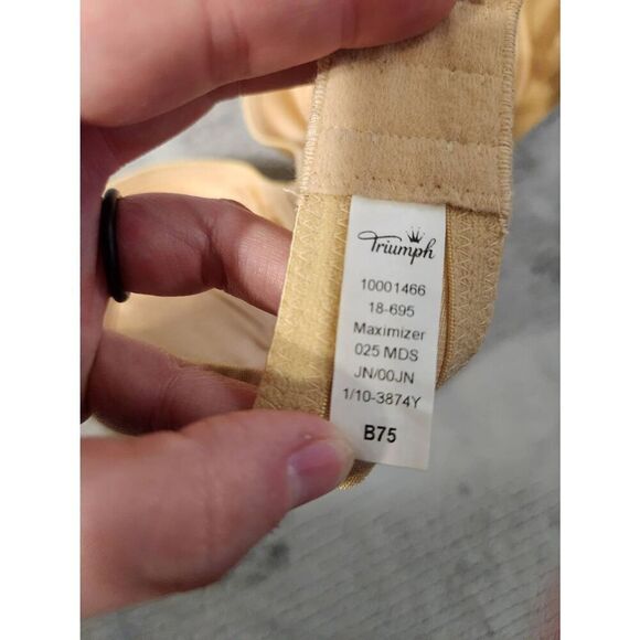 Triumph Size 34A Beige Strapless Push Up Bra - Picture 3 of 3